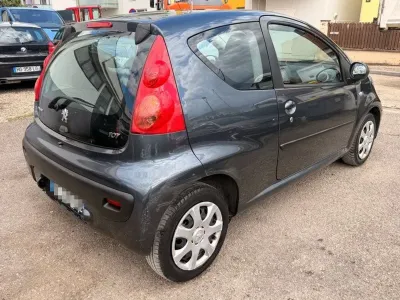 Peugeot 107 AUTOMATIQUE CarPlay 2eme Main — photo 3