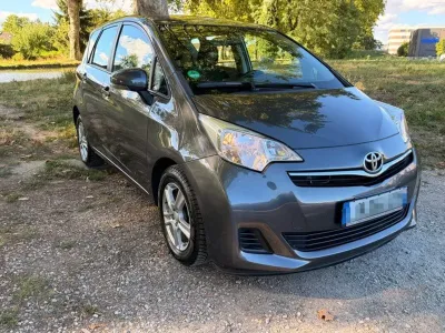 Toyota Verso-S Dynamic essence faible KILOMÉTRAGE — photo 2